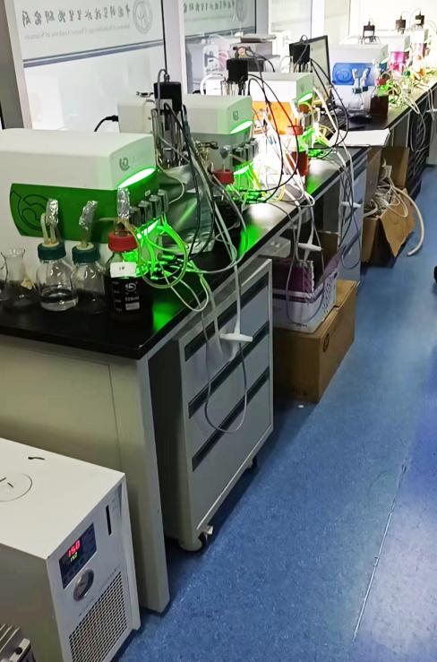 小型冷水機LX-300配套6臺發(fā)酵罐.png
